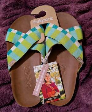 NWT Feelgoodz Zensole Woven Cascade Sandals Mint Lime Size 7